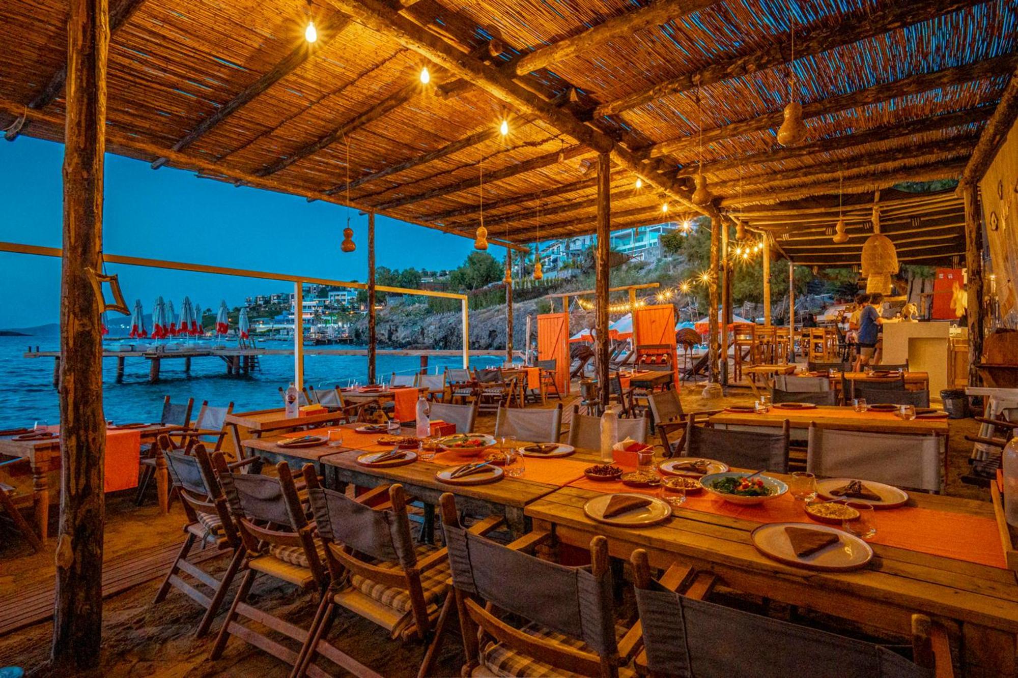 La Local Yalikavak Hotell Bodrum Exteriör bild